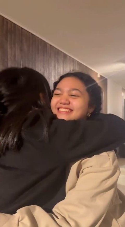 7 Potret Kedekatan Anak-Anak Kris Dayanti dengan Athalia Lemos sang Kakak, Liburan Bareng