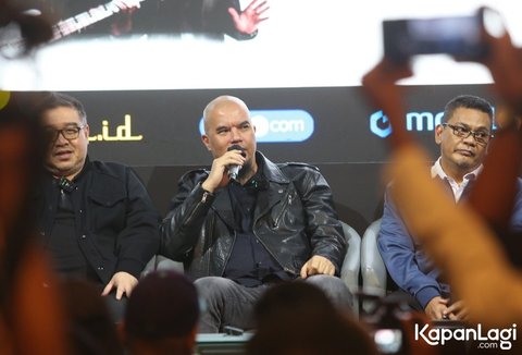 Lebih lanjut, bulan September jadi pilihan untuk konser itu karena menyesuaikan dengan jadwal para bintang tamu.