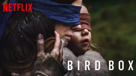 Ilustrasi nonton film horor. (Photo by cottonbro: https://www.pexels.com/photo/photo-of-a