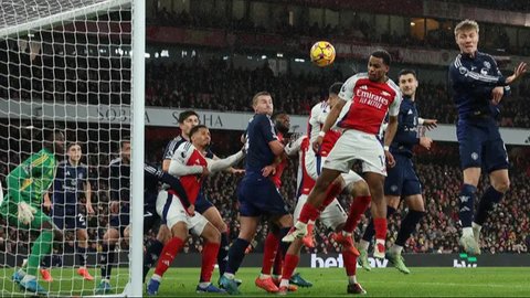 FOTO: Momen Manchester United Digilas Arsenal 2-0, Kekalahan Perdana Ruben Amorim di Liga Inggris