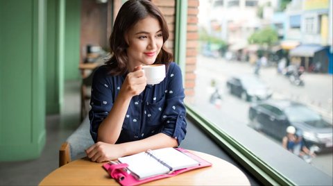 Malas Tapi Pintar? Penelitian Ini Ungkap Orang Malas Cenderung Punya IQ Tinggi!