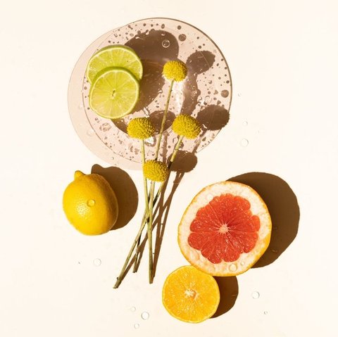 4 Aroma Parfum Pria yang Dijamin Membuat Wanita Terpesona