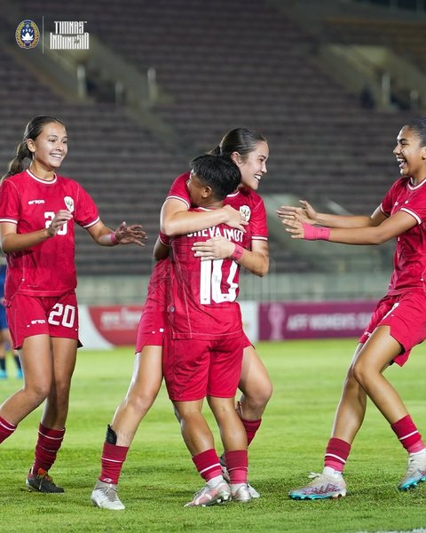 FOTO: Momen Haru Timnas Putri Indonesia Juara Piala AFF 2024 usai Gilas Kamboja 3-1