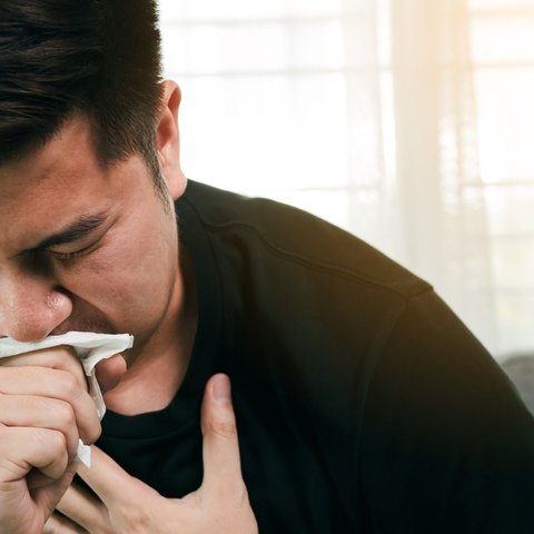 Bikin Dokter Bingung, Pria 35 Tahun Ini Patah Tulang Paha Karena Batuk