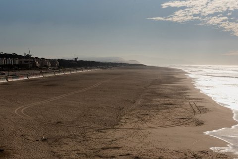 FOTO: Penampakan Pantai di California Sunyi usai Guncangan Gempa Dahsyat yang Picu Peringatan Tsunami