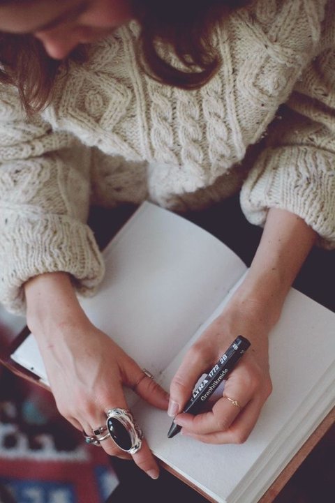 Terbukti Ampuh! Cara Journaling Bisa Redakan Kecemasan Anda Secara Instan