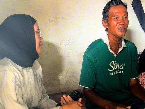 Momen Haru Pak Slamet Juru Parkir Viral Dapat Bantuan dari Warganet, Menangis Tak Percaya