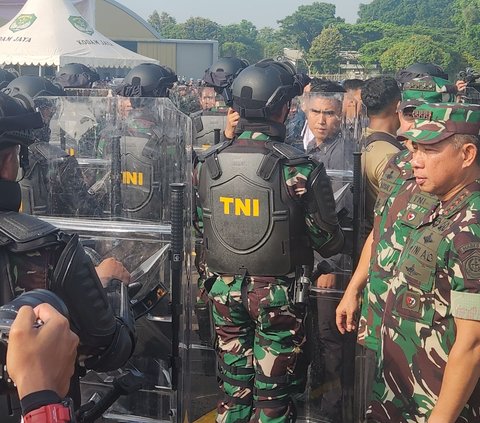Jenderal Agus Subiyanto Sebar 446.219 Prajurit TNI untuk Amankan Pemilu