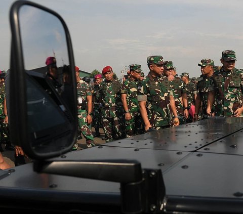 FOTO: Amankan Pemilu 2024, Panglima TNI Kerahkan 446.129 Prajurit untuk Jaga Seluruh Wilayah RI