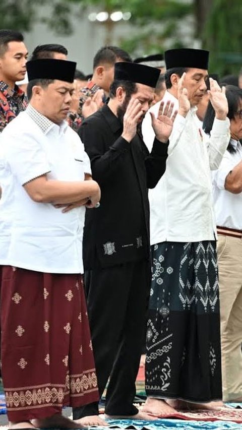 Jadi Garda Terdepan Lindungi Presiden, Ternyata Begini Cara Paspampres saat Shalat Berjamaah