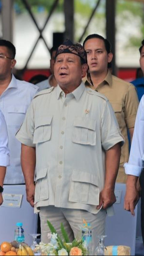 Hashim: Prabowo Enggak Bakal Mundur dari Menhan, Cukup Pak Mahfud Saja