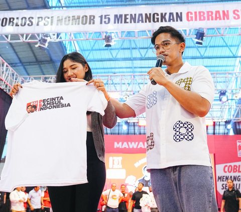 Kampanye di Malang, Kaesang Ajari Cara Coblos Prabowo-Gibran