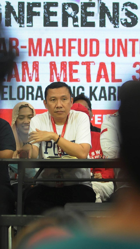 FOTO: Persiapan Relawan Ganjar-Mahfud Gelar Konser Salam Metal, Ratusan Ribu Pendukung Bakal Padati SUGBK 