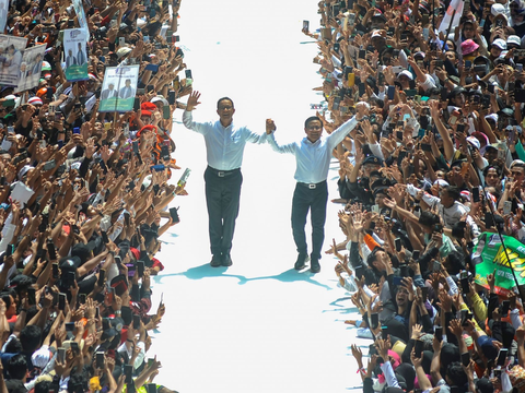 FOTO: Lautan Massa Pendukung Anies Penuhi JIS, Gemuruh Suara Seruan Perubahan Menggema