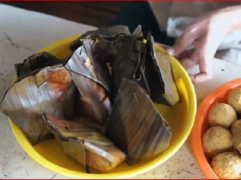 Mencicipi Nasi Gegok, Kuliner Khas Trenggalek yang Cara Penyajiannya Unik