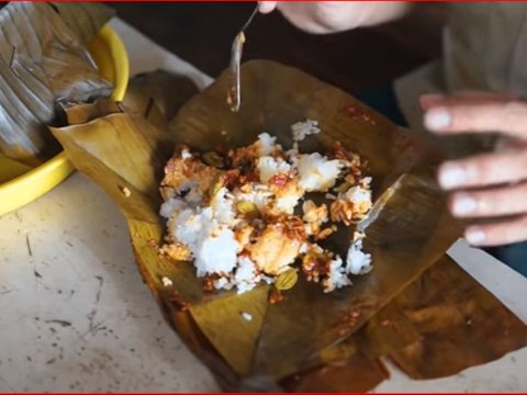 Mencicipi Nasi Gegok, Kuliner Khas Trenggalek yang Cara Penyajiannya Unik