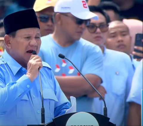 Dalam kampanye tersebut, Prabowo menyapa Titiek Soeharto. Sejumlah massa yang hadir pun berteriak gemuruh.