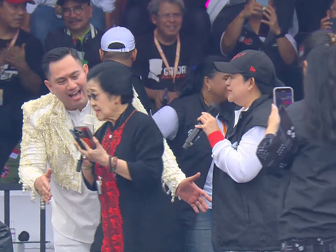 Megawati Moment Singing 'Empty Love' Together with Nassar at the People's Party in Semarang: Don't Want to Be Deceived