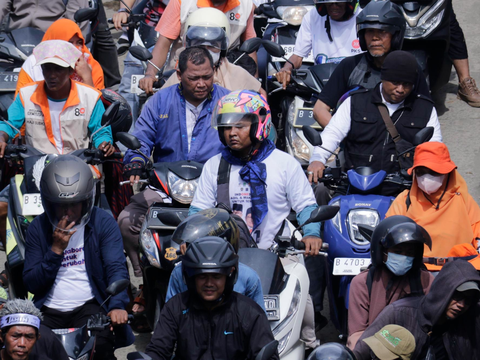 FOTO: Begini Kemacetan Parah di Sekitar JIS Usai Kampanye Akbar Anies-Muhaimin, Pendukung Jalan Kaki Berkilo-kilometer