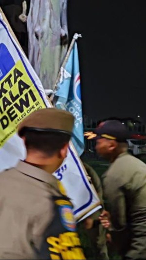Bawaslu Temukan 13 Ribuan Pelanggaran Alat Peraga Kampanye di Tangerang