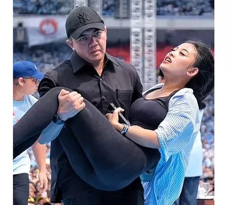 Mayor Teddy's Action, Prabowo's Aide Back in the Spotlight, 'Sat Set' Carries a Fainted Woman on Stage