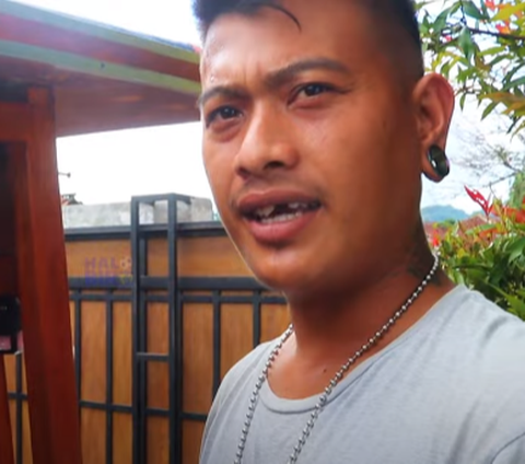 Tukang Bakso Penuh Tato Dapat Rezeki Nomplok Dagangannya Diborong Mayjen TNI Kunto 'Rezeki Anak Salih'