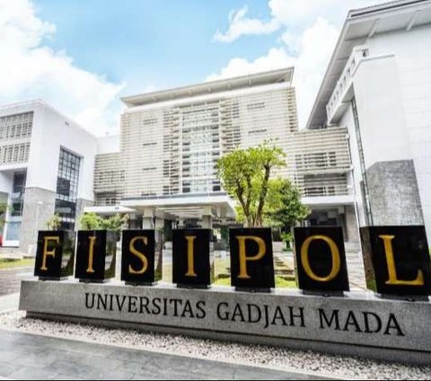 The Beginning of the Call from the Academic Community of Fisipol UGM Asking Mensesneg Pratikno and Ari Dwipayana to 'Return' to the Road of Democracy