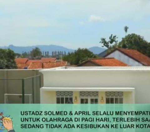 Potret Ruang Olahraga Ustaz Solmed yang Ada di Gedung Entertainment Rumahnya, Mpok Alpa Soroti Hal Ini