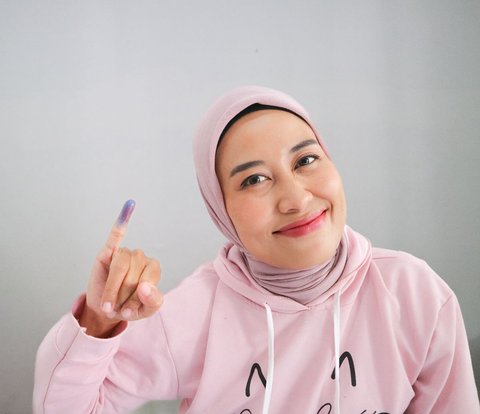 Looking Attractive When Voting with 6 Makeup Products
