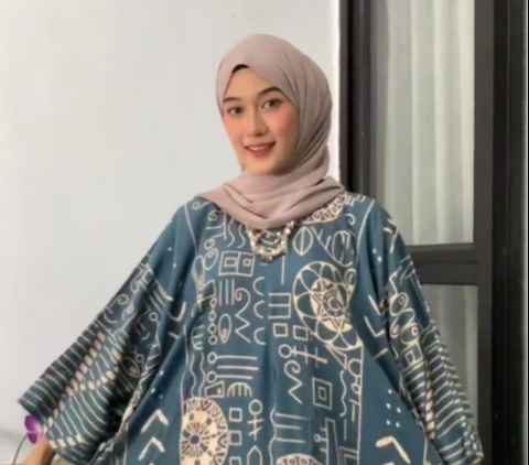 Flood of Orders, Wholesale Klamby Empowers Thousands of Local Muslim Batik Craftsmen