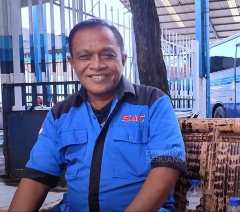 Dulu Tukang Becak, Sosok Pria Ini yang Antar Jemput Sekolah Bos PO Sumber Alam, Kini Jadi Sopir Bus Paling Sepuh