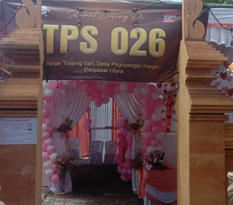 Unik, TPS di Bali Bernuasa Valentine dan Serba Pink
