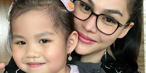 Foto-foto Terbaru Katherine Anak DJ Katty Butterfly yang Tumbuh Besar, Makin Cantik Seperti Sang Mama