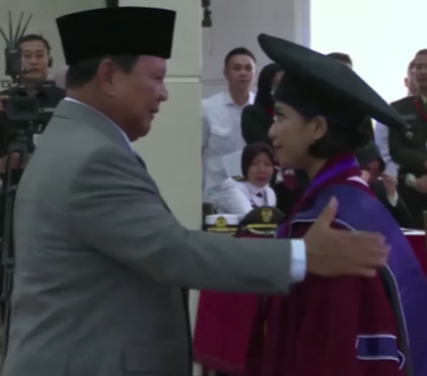 Sosok Evania Rumbobiar Anak Tukang Ojek Lulus Kedokteran karena Dapat Beasiswa, Kisah Hidupnya Bikin Para Jenderal TNI Menangis