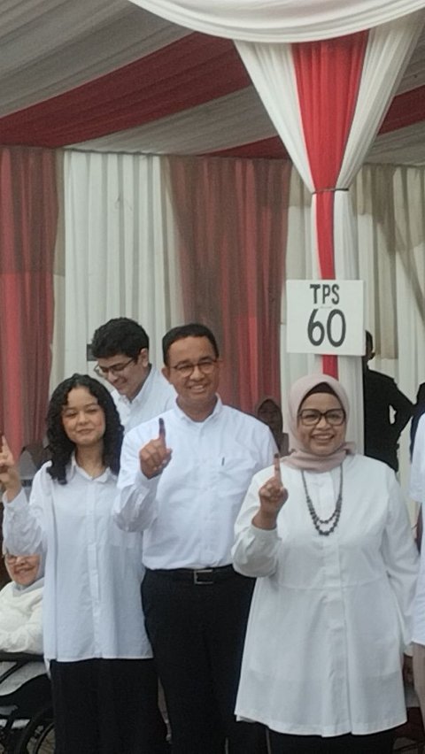 Anies Mendapat Surat Suara Rusak saat Nyoblos di TPS 60 Lebak Bulus