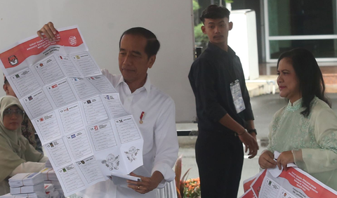 Jokowi juga berharap Pemilu Serentak 2024 ini berlangsung jujur, adil, langsung, umum, dan rahasia (jurdil dan luber). <br>