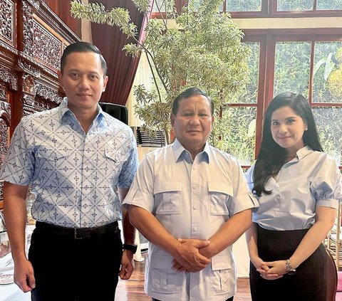 8 Portraits of Prabowo Subianto Watching Quick Count of 2024 Presidential Election with Titik Soeharto