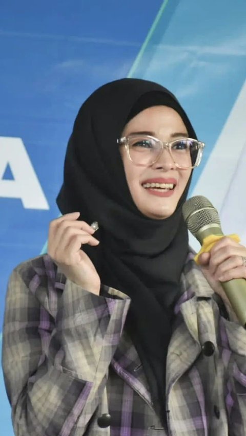 Jihan Fahira mencalonkan diri sebagai anggota DPD mewakili Jawa Barat