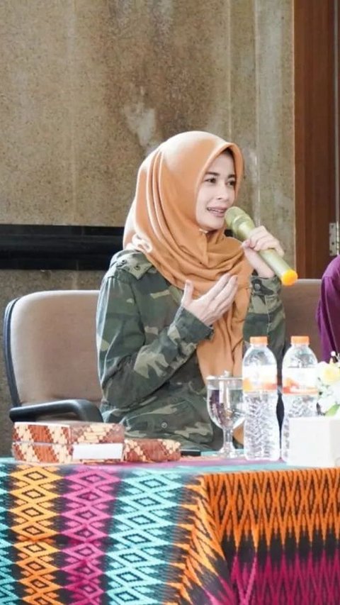 Artis sinetron Tersanjung itu pun mengungkapkan alasannya terjun ke dunia politik