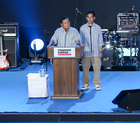 Always Look Formal, Check Out Prabowo Subianto's Casual Outfit Choice