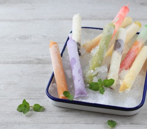 Fresh and Easy-to-Make Ice Pops Recipe, Suitable for Selling Ideas