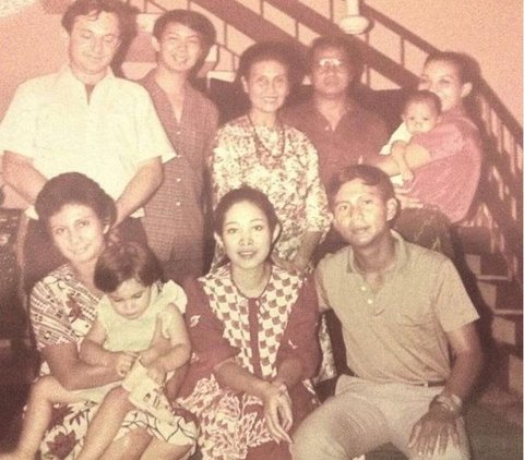 True Love for Prabowo! These 8 Beautiful Photos of Titiek Soeharto's Younger Days Resemble a Foreigner