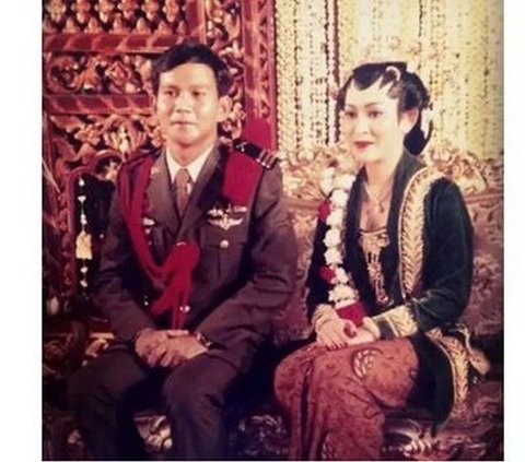 True Love for Prabowo! These 8 Beautiful Photos of Titiek Soeharto's Younger Days Resemble a Foreigner