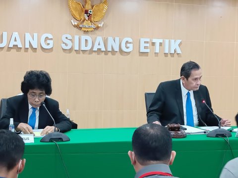 Dewas: Pungli Rutan KPK Terjadi Sejak 2018, Petugas Terima Duit Bulanan dari Tahanan