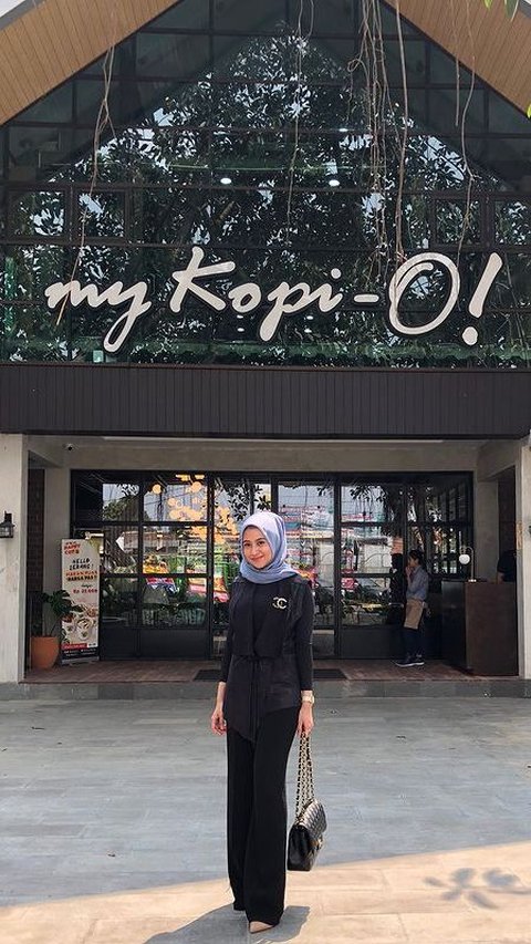 Wita menggeluti bisnis restoran yang cukup ternama yaitu My Kopi O! Sebelumnya, diketahui Wita pernah berkarier di bidang konsultan dan perusahaan kontraktor. 