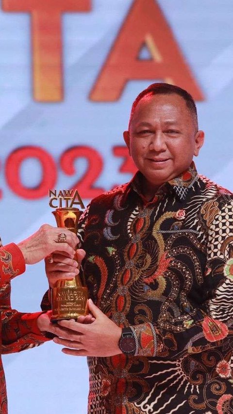 Berhasil Ungkap Kasus-Kasus Big Fish, Jaksa Agung Raih Penghargaan Nawacita Award 2023