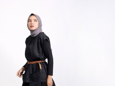 The Story of Siti Hajar Riska Ariyanti, a Hijabi who Loves to Dance and Becomes the Champion of Dream Inspiring Women