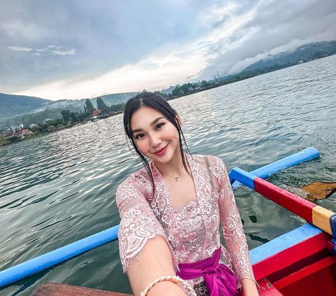 8 Charms of Audrey Vanessa, Indonesia's Representative in Miss World 2024