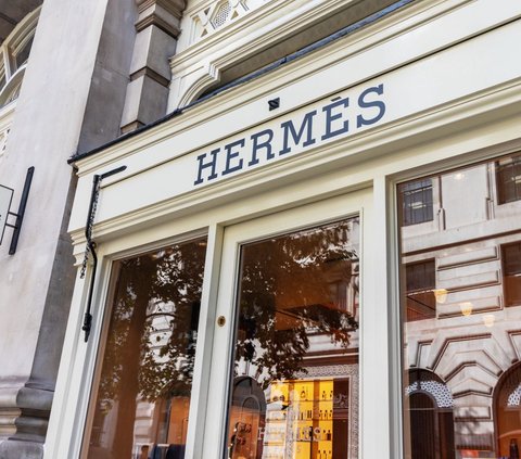 Hermes Popular in 2023 in Asia, Distributes 4,000 Euro Bonus to Employees