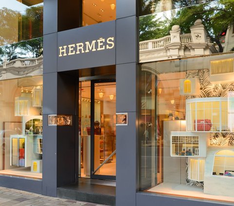 Hermes Popular in 2023 in Asia, Distributes 4,000 Euro Bonus to Employees